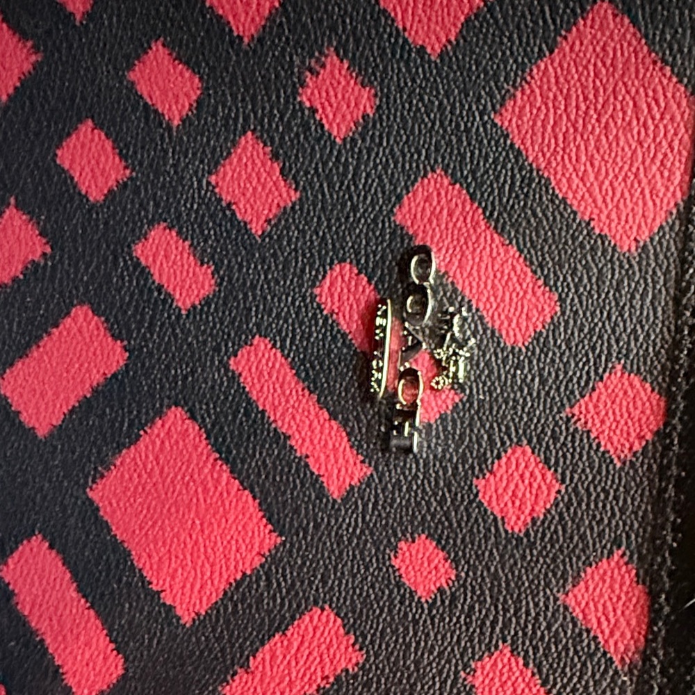 Coach Red Tote, reversible to buffalo plaid and Matching Zip Pouch - Picture 7 of 8